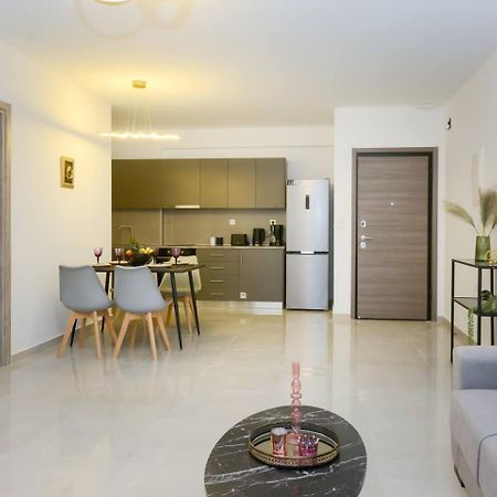 Katerina & Stefanos Family Apartments アルハンゲロス エクステリア 写真