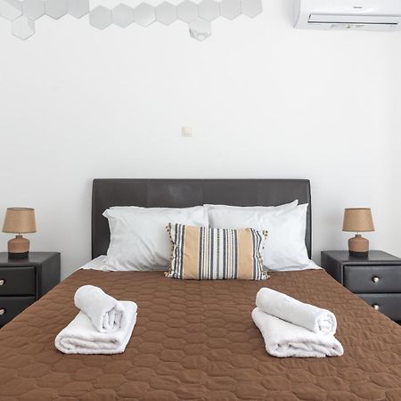 Katerina & Stefanos Family Apartments アルハンゲロス エクステリア 写真